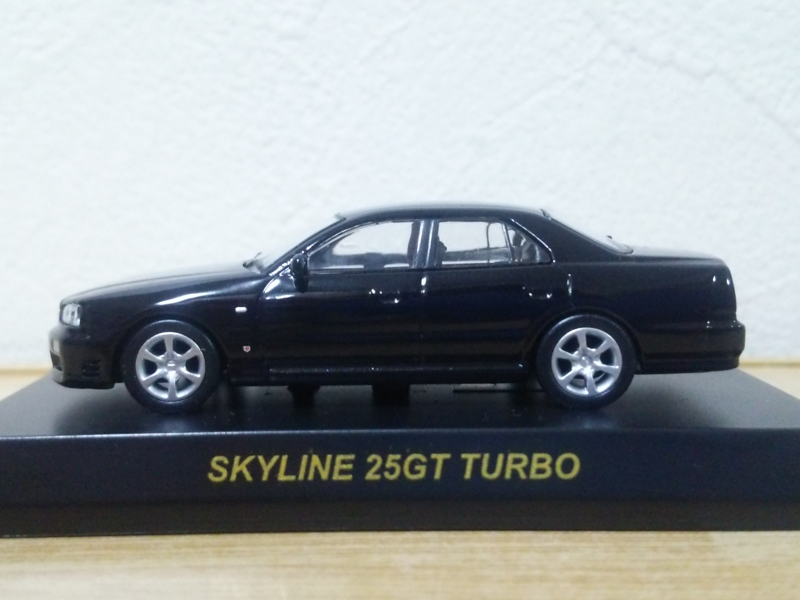 京商 1/64 NISSAN スカイライン・GT-R ミニカーコレクション 