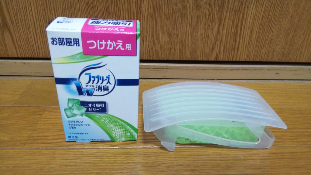 P G ファブリーズ お部屋用置き型 すがすがしいナチュラルガーデンの香り をer34に設置 吉平坂科帳 きっぺいはんかちょう 吉平ブログ